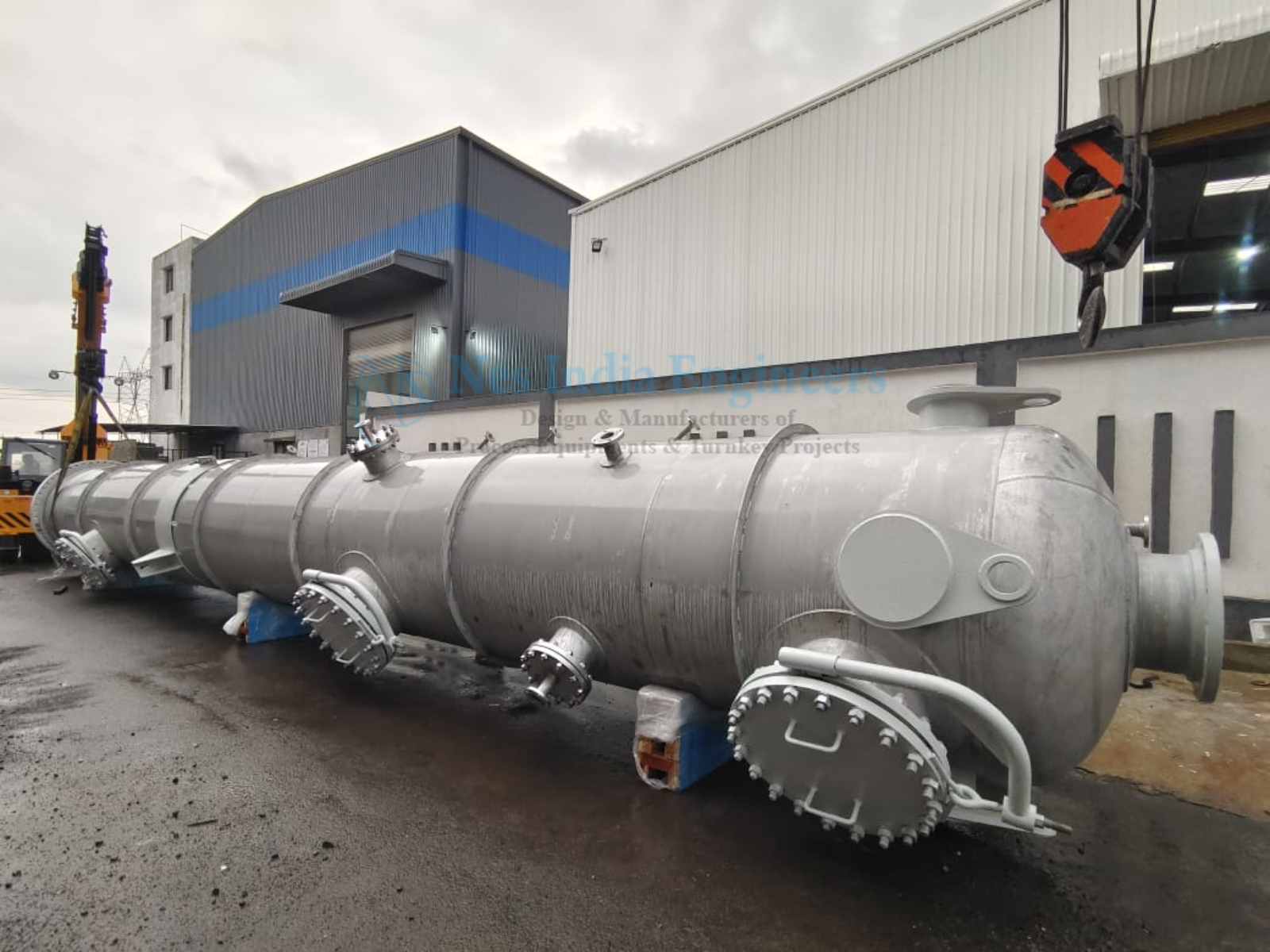 Distillation Column Manufacturers | NES India Engineers 